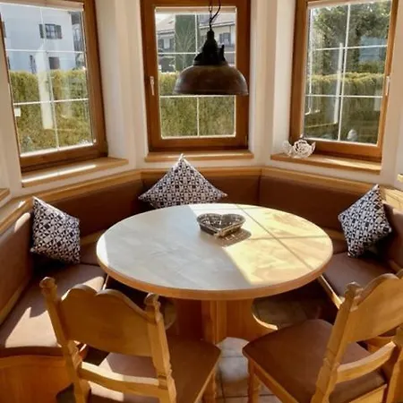 Kleines Haeuschen Mit Bergblick Apartament Eschenlohe