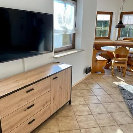 Kleines Haeuschen Mit Bergblick 公寓 *